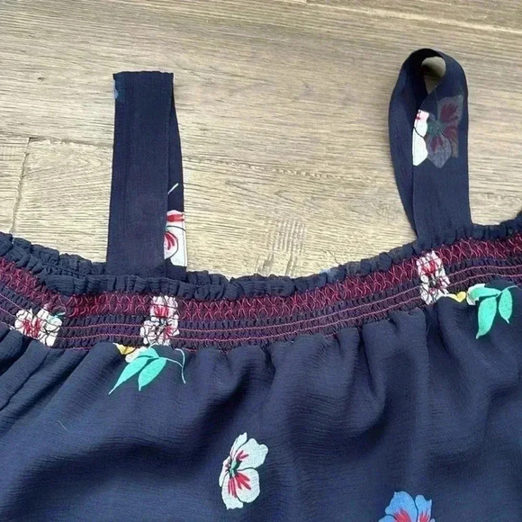 Tommy Hilfiger  | Black off the shoulder floral blouse - Picture 4 of 11